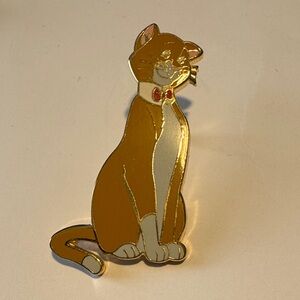 Disney Aristocat O’Malley pin